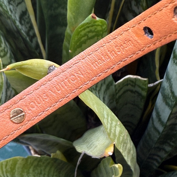 Just Dropped! Authentic Louis Vuitton Monogram Logomania Bracelet - Picture 5 of 13